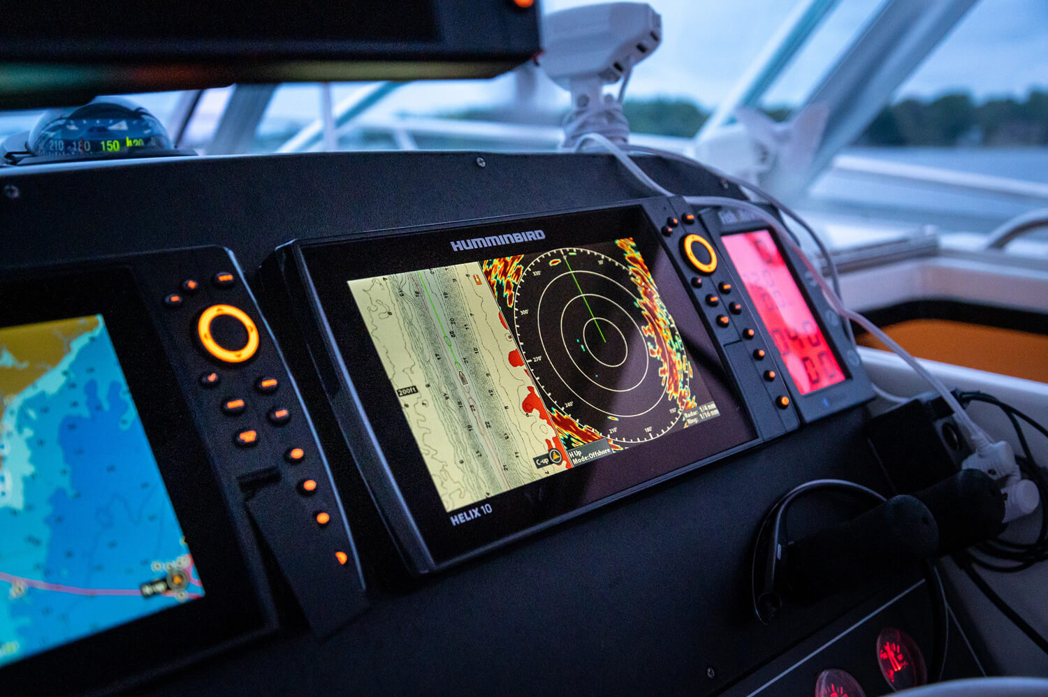 shop fish finders in canada