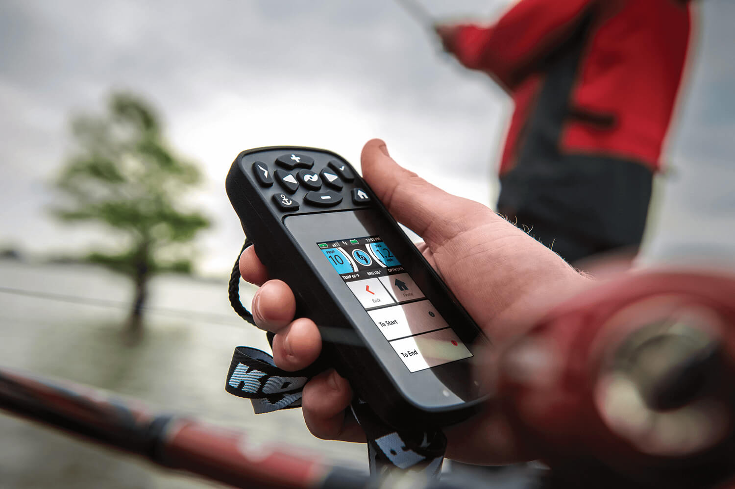 Minn-Kota-remote-control-on-boat