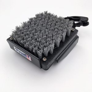 Mean Clean Kick Brush