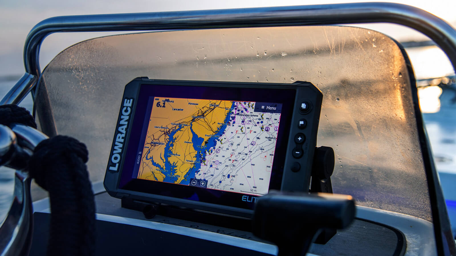 Sondeur de pêche Lowrance